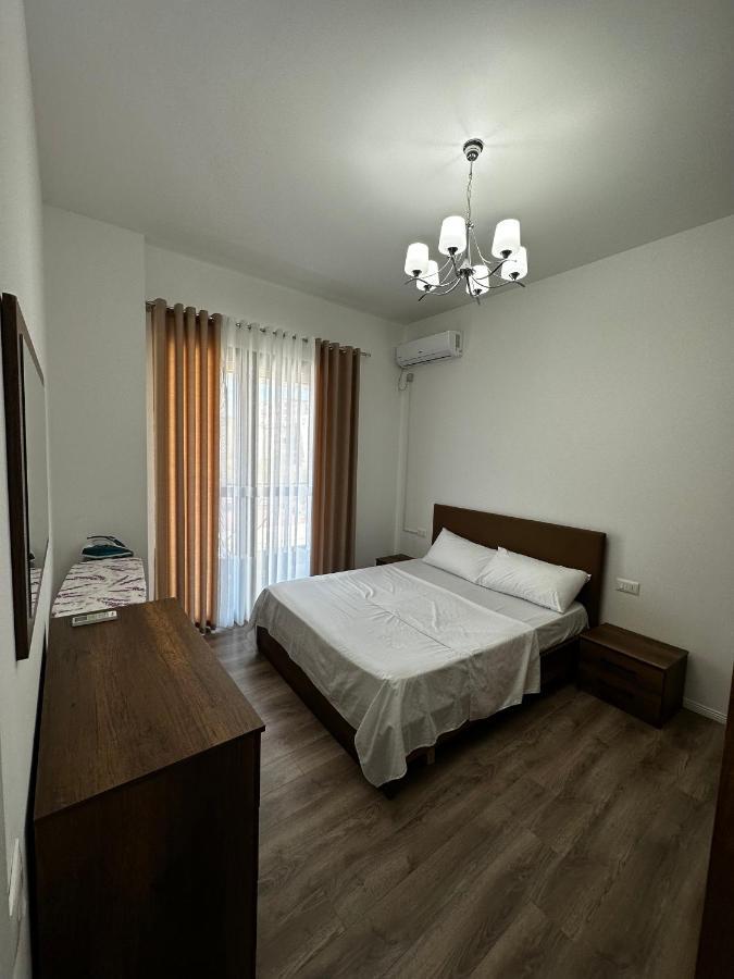Apartamento Myhouse At 21 Dhjetori Tirana Exterior foto